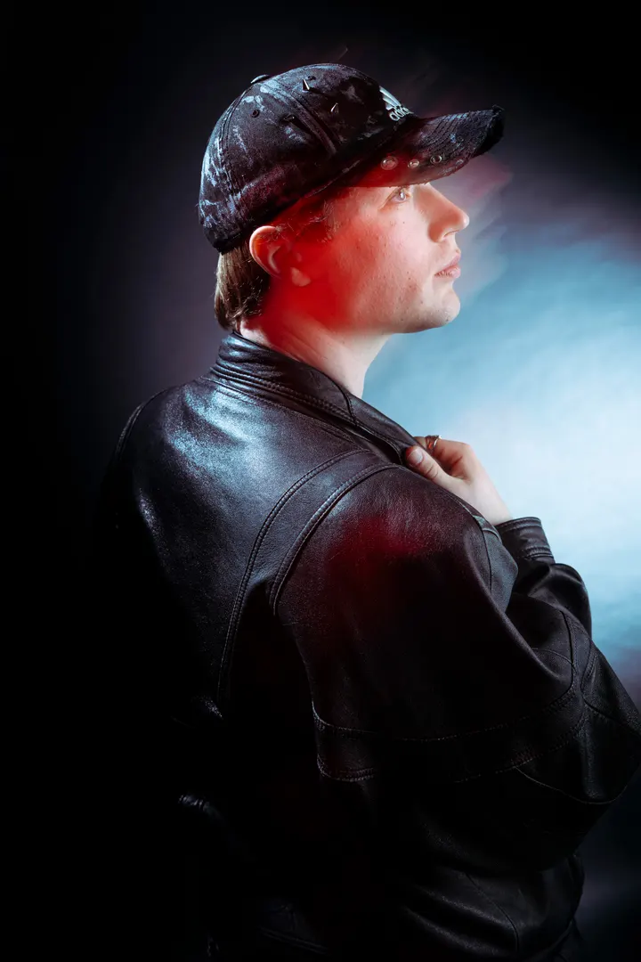 Low E, press photo