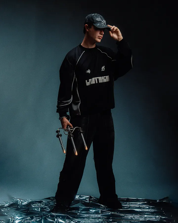 Low E, press photo